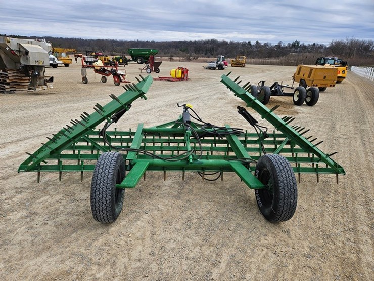 #5093-•-harrogator-20'-hyd-fold-harrow-image-4