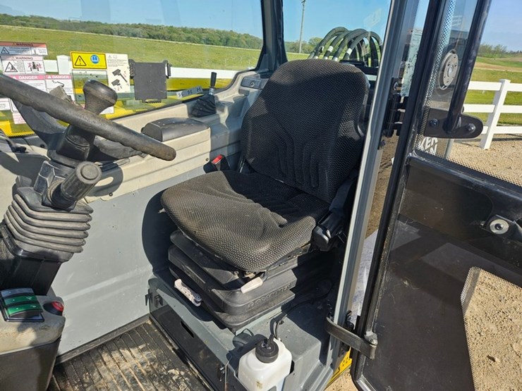 2019-wacker-neuson-th627-image-38
