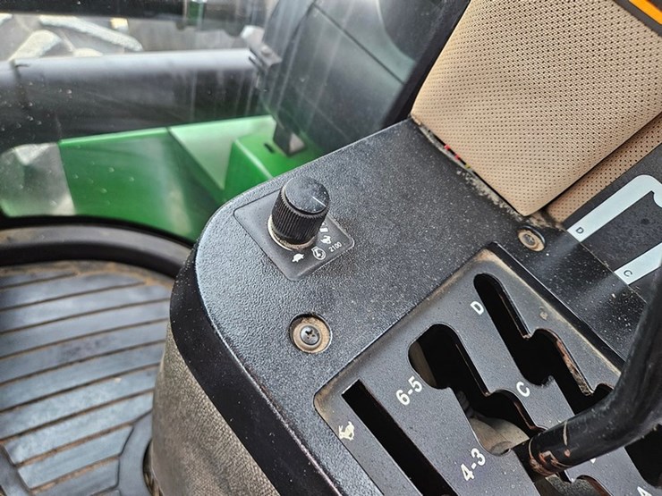 john-deere-8570-image-46