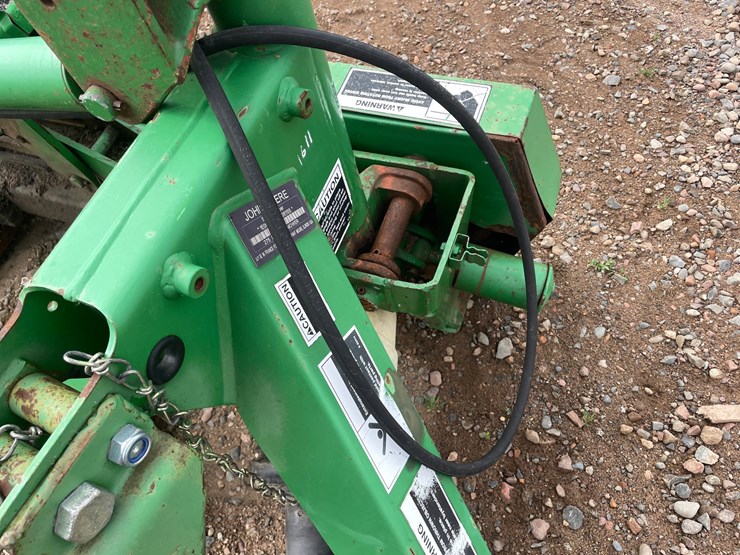 john-deere-275-image-8