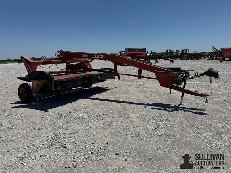 hesston-1340-image-3