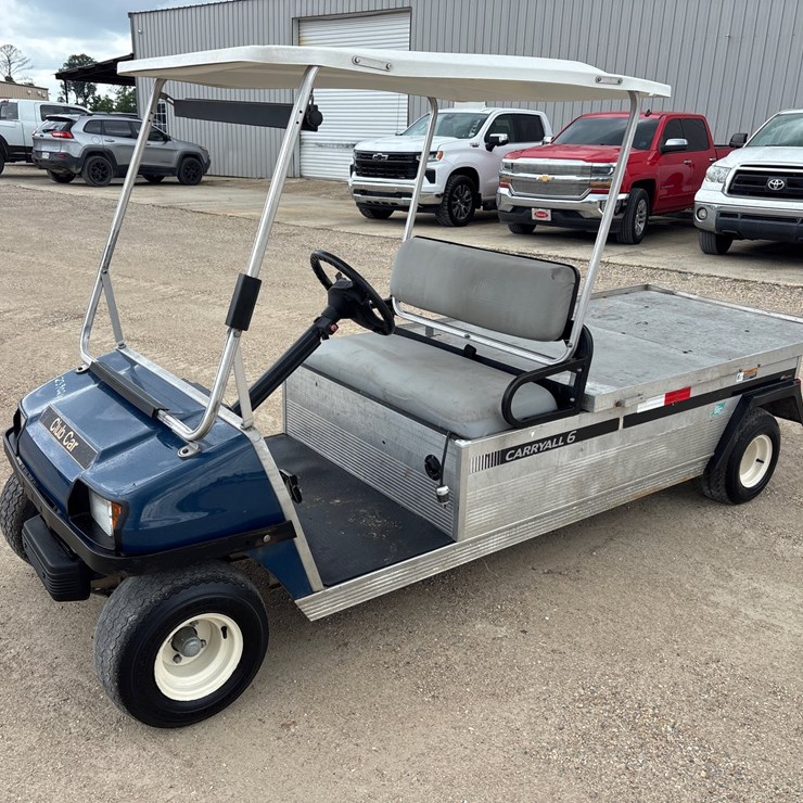 #77 • CLUB CAR GOLF CART | NO TITLE
