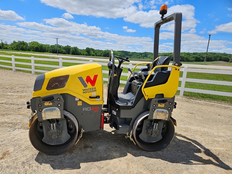 2017-wacker-neuson-rd28-120-image-2