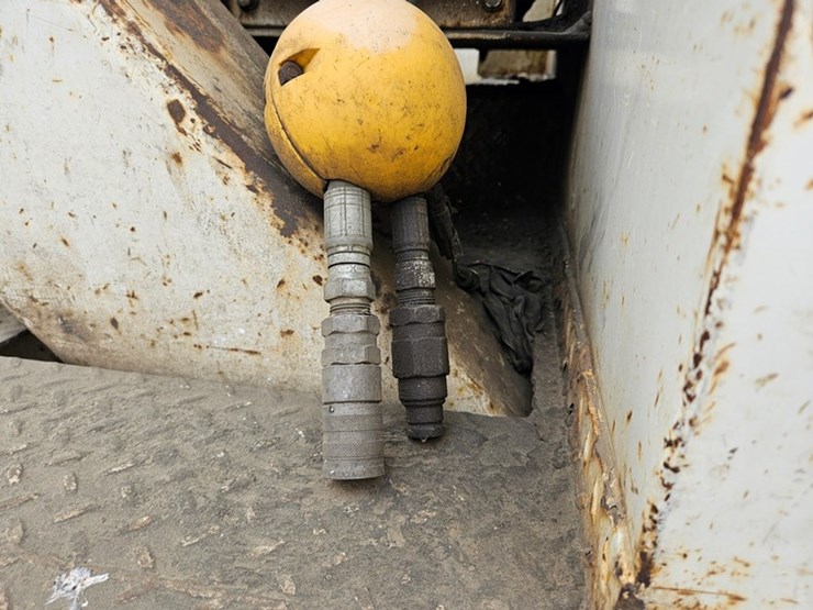 2005-international-durastar-4300-image-21