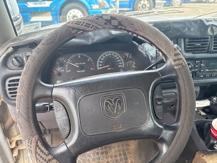 2001-dodge-ram-2500-image-10