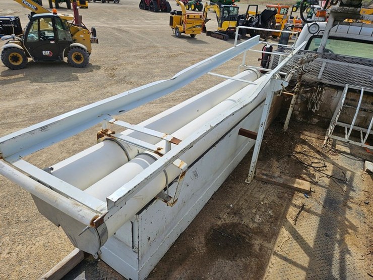 #5076-•-2007-freightliner-m2-tandem-axle-crane-truck-image-57