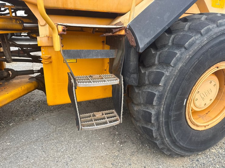 2007-jcb-436-image-54