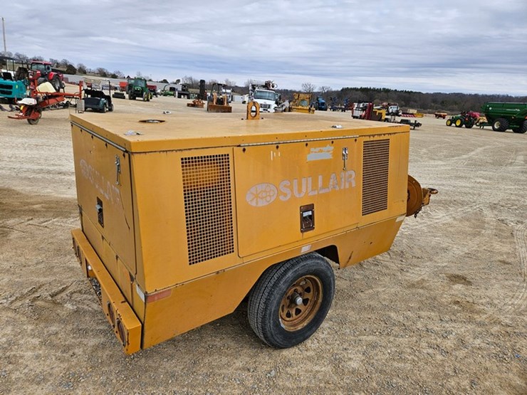 #5070-•-sullair-175q-air-compressor-image-5
