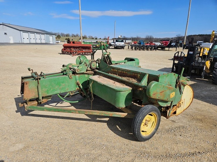 john-deere-24t-image-5