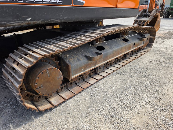 2022-doosan-dx225-lc-image-6