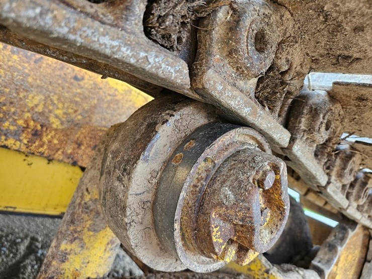 deere-550g-lgp-image-21