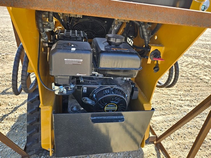 #5207-•-2025-agt-mx-mrt-14-mini-skid-steer-image-15