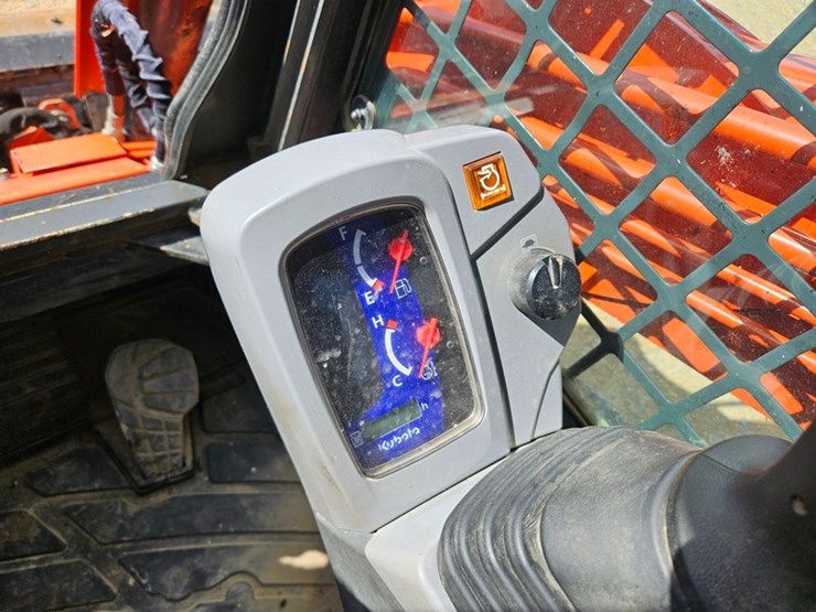 2020-kubota-svl75-2-image-30