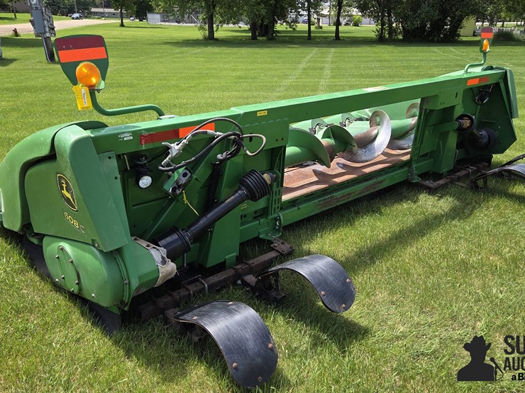 2011-john-deere-608c-image-7