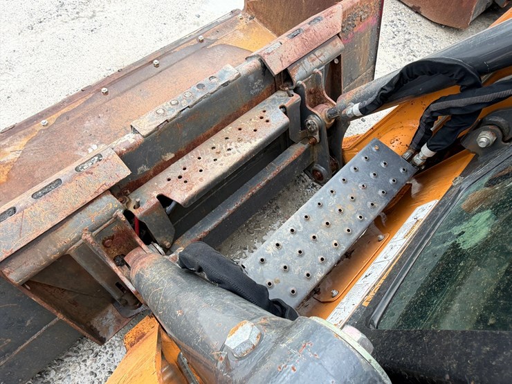 2020-case-sr210b-image-4