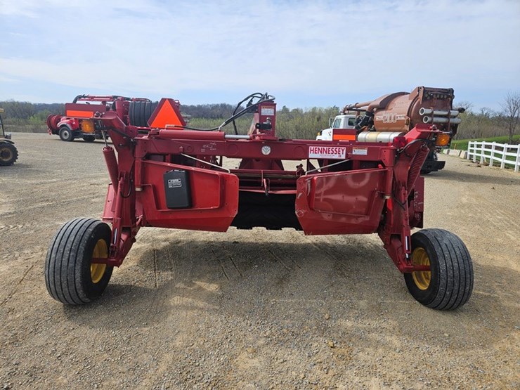new-holland-h7450-image-4