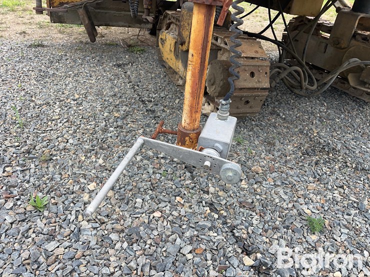 1987-power-curber-5700-crawler-automatic-curb-&-gutter-machine-image-15
