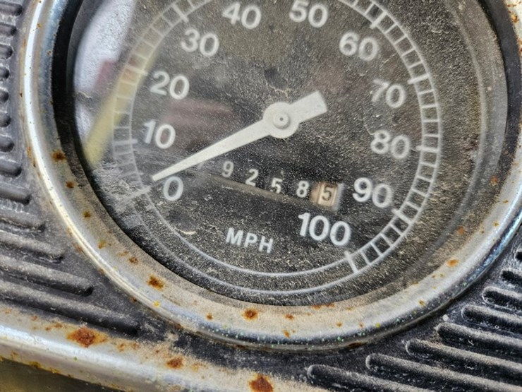 1975-ford-f750-image-24
