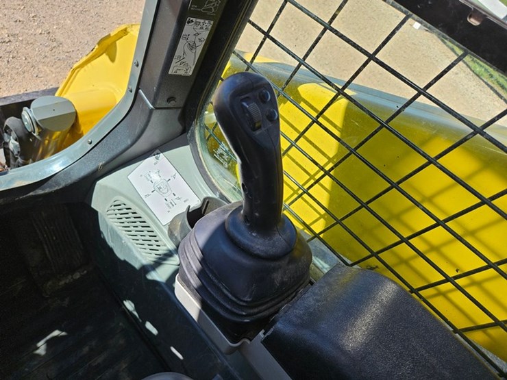 2020-wacker-neuson-st50-image-34