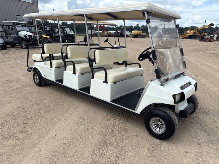 #73-•-2017-club-car-|-no-title-image-2