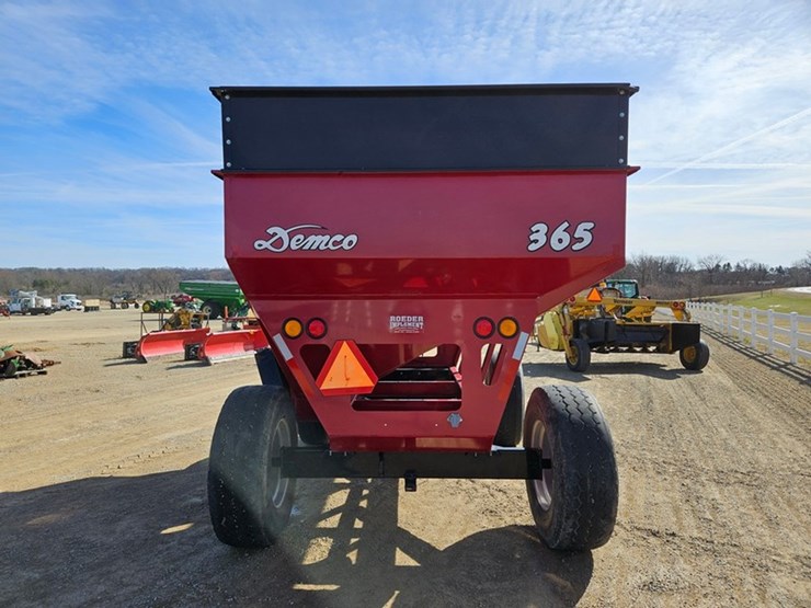 demco-365-image-4