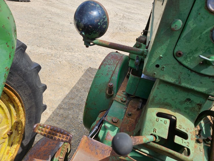 john-deere-70-image-26