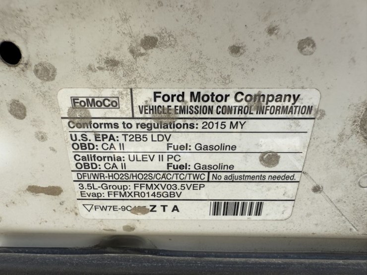 2015-ford-explorer-image-14