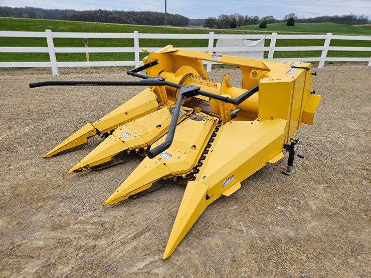 new-holland-3pn-image-1