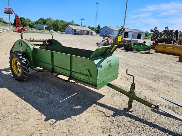john-deere-7-image-7