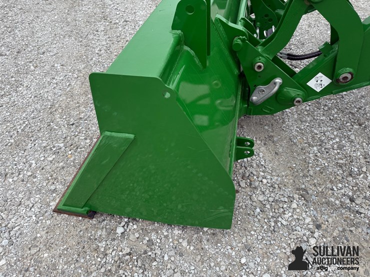 2023-john-deere-6r-175-image-9
