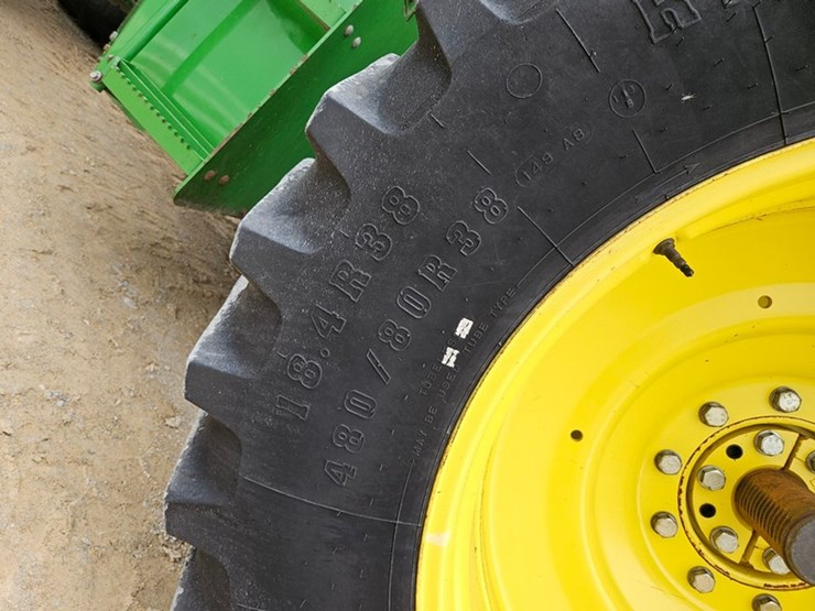 john-deere-8570-image-57
