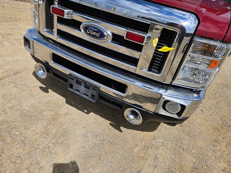 2016-ford-e450-image-9
