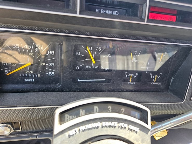 1986-ford-f800-image-32