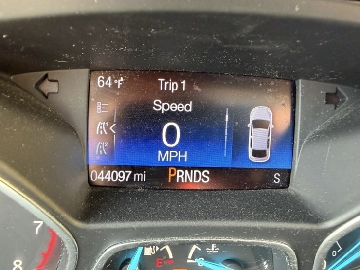 2017-ford-escape-image-27