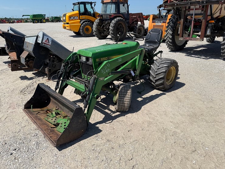 1984-john-deere-650-image-1