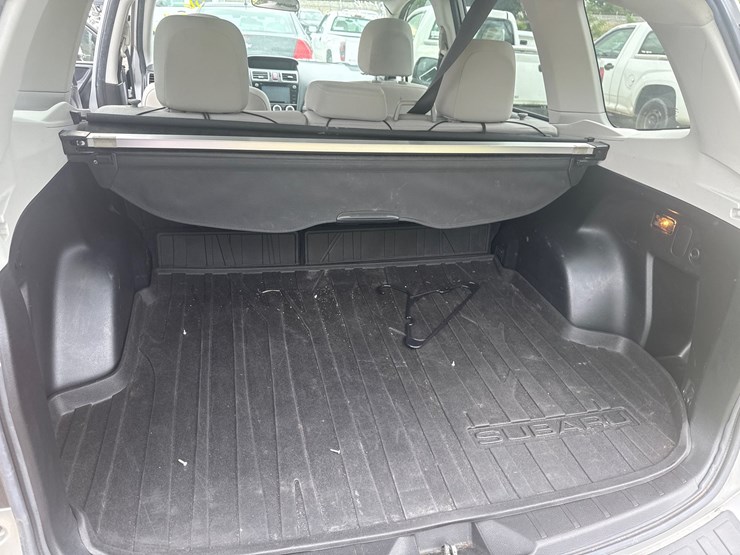 2016-subaru-forester-image-38