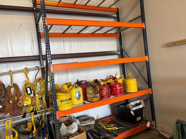 #4091-•-one-section-of-pallet-racking-image-3