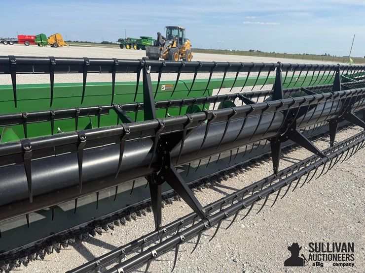 2009-john-deere-630f-image-12