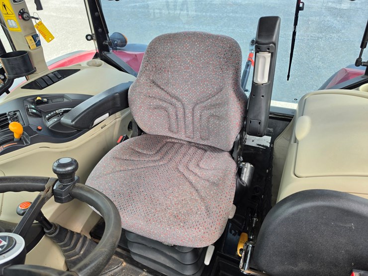 2018-massey-ferguson-5710-image-11