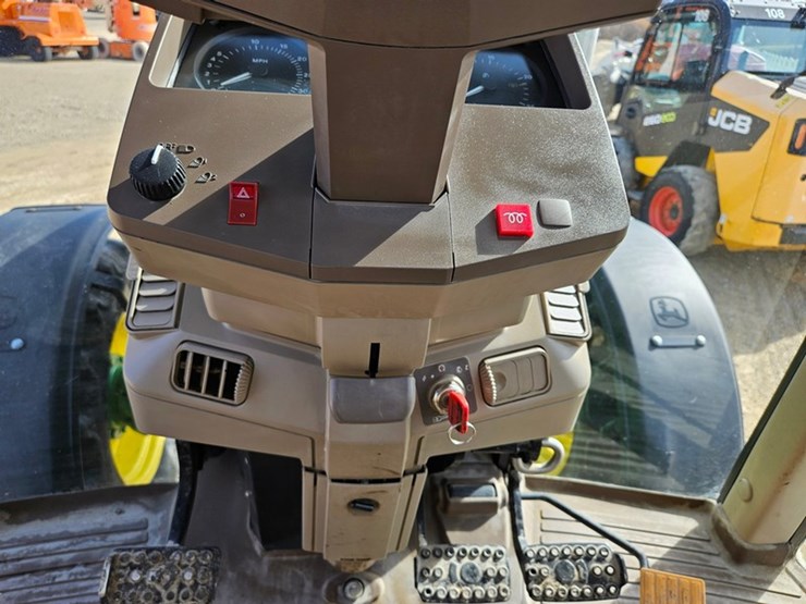 john-deere-6430-image-24
