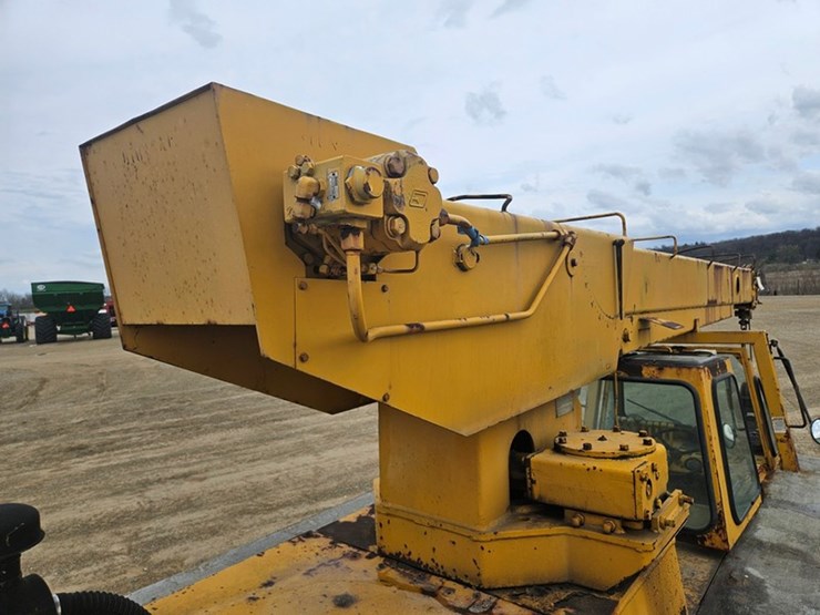 #5087-•-crane-truck-image-17