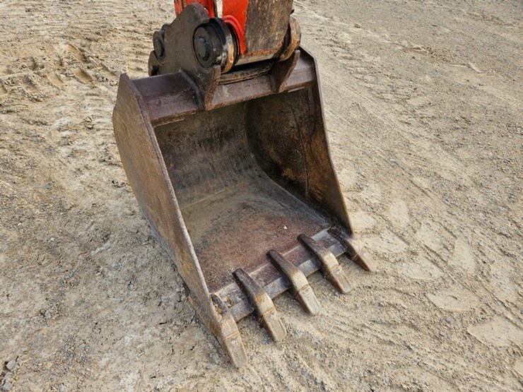 2020-kubota-u55-image-11