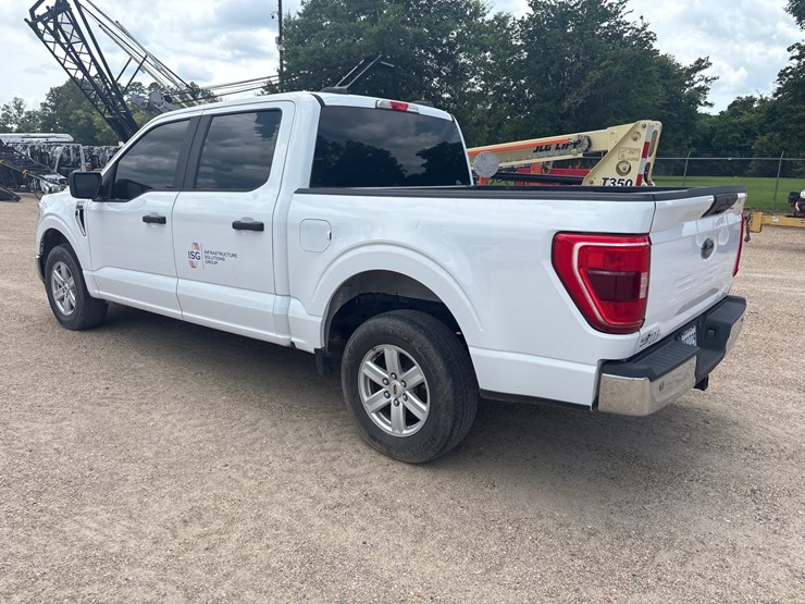 2021-ford-f150-xl-image-4