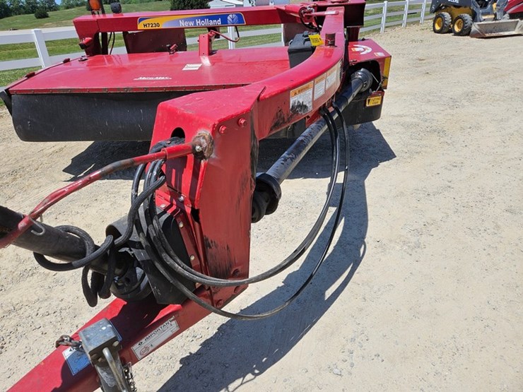 2015-new-holland-h7230-image-10