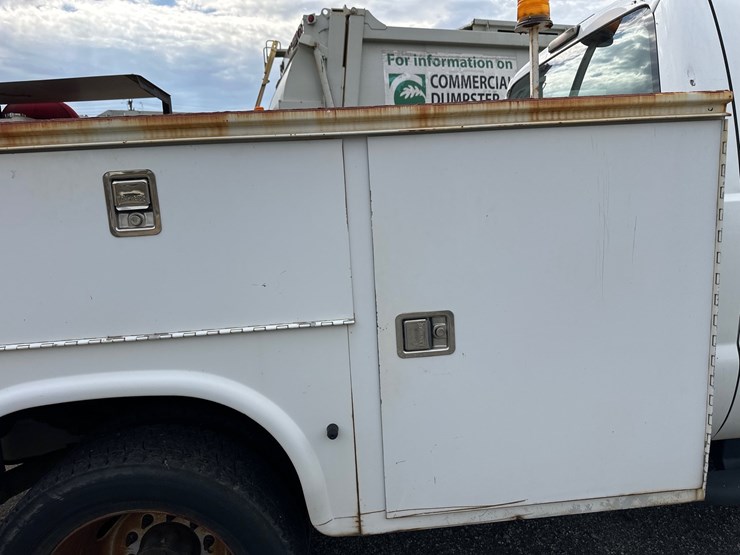 2012-ford-f450-image-9