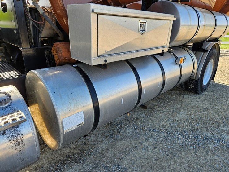 2001-vactor-2100-image-48