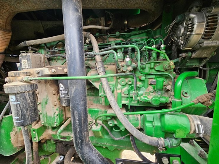 john-deere-8570-image-15