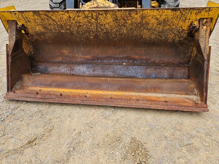 deere-310sj-image-9
