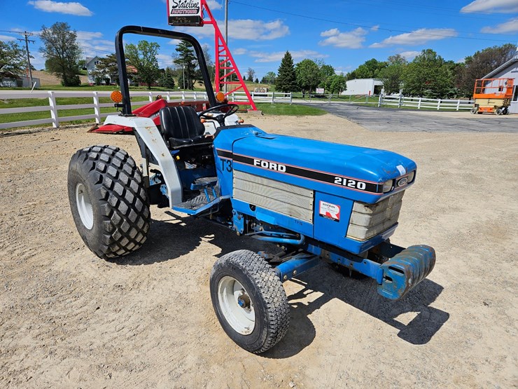 ford-2120-image-7