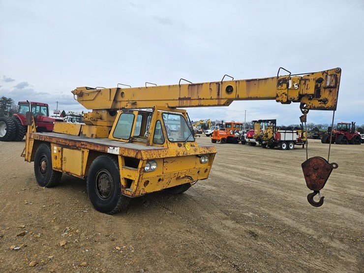 #5087-•-crane-truck-image-7